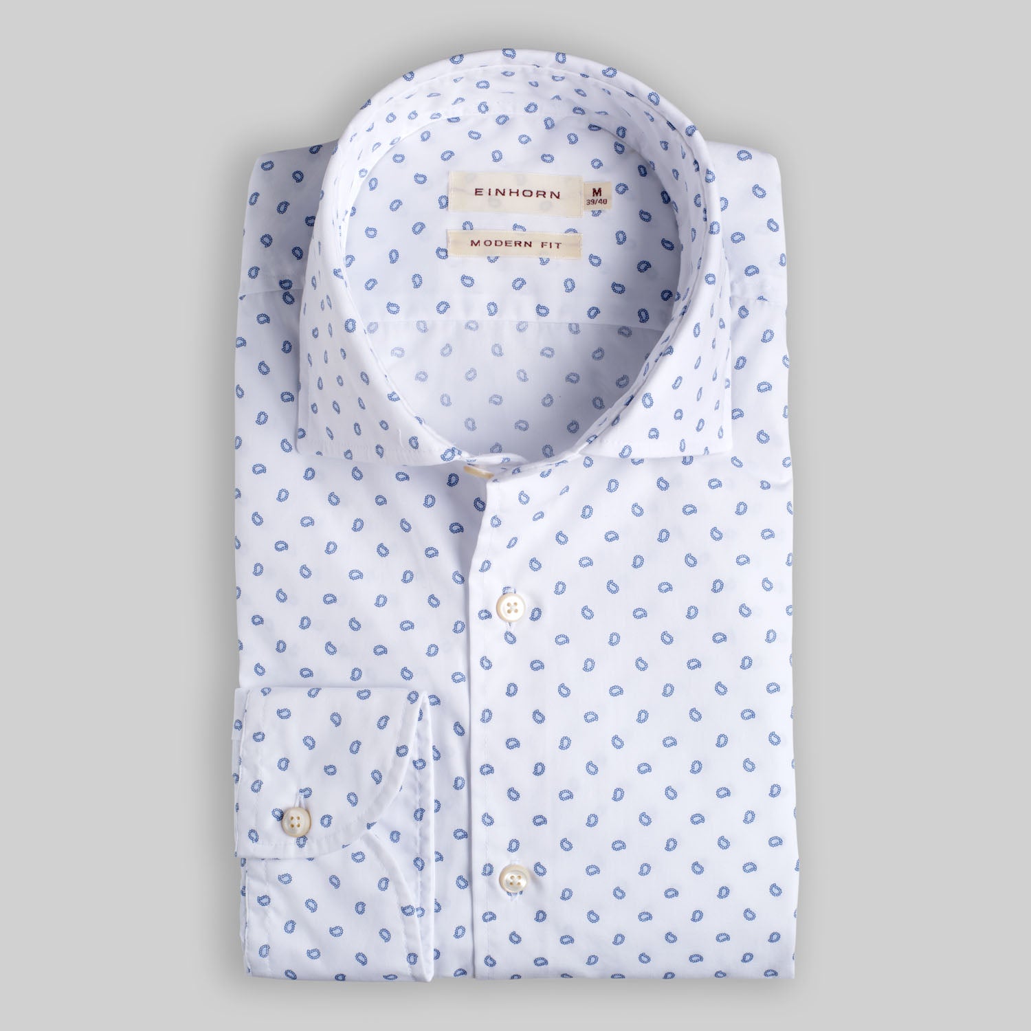 Das Einhorn Hemd Modern Fit Print Paisley bringt klassische Musterkunst in die moderne Herrenmode.